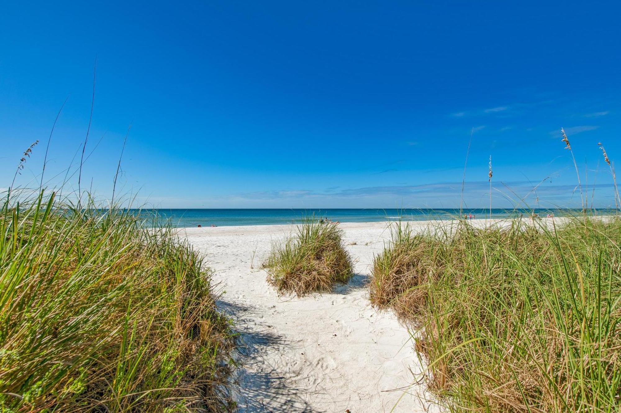 Villa Whispering Waves East Holmes Beach Esterno foto